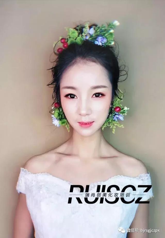 經(jīng)典的鮮花新娘，居然也有N種打開方式！