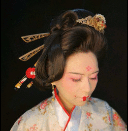 影視學(xué)習(xí)|影視化妝師妝發(fā)造型小攻略