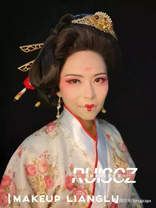 影視學(xué)習(xí)|影視化妝師妝發(fā)造型小攻略