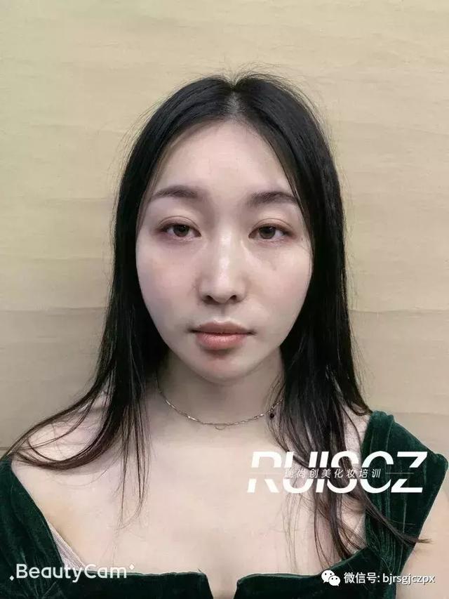 奢華晚裝｜妝面有多細膩，造型就有多高級！