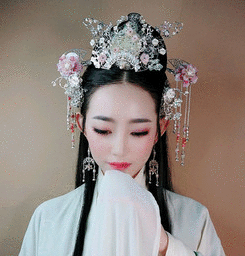 超難駕馭的漢朝造型，精致的妝發(fā)劃重點！