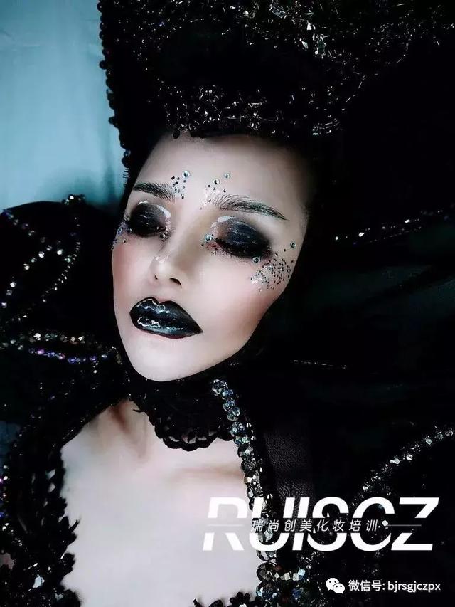 大賽造型|時尚元素&創(chuàng)意彩妝的造型分享