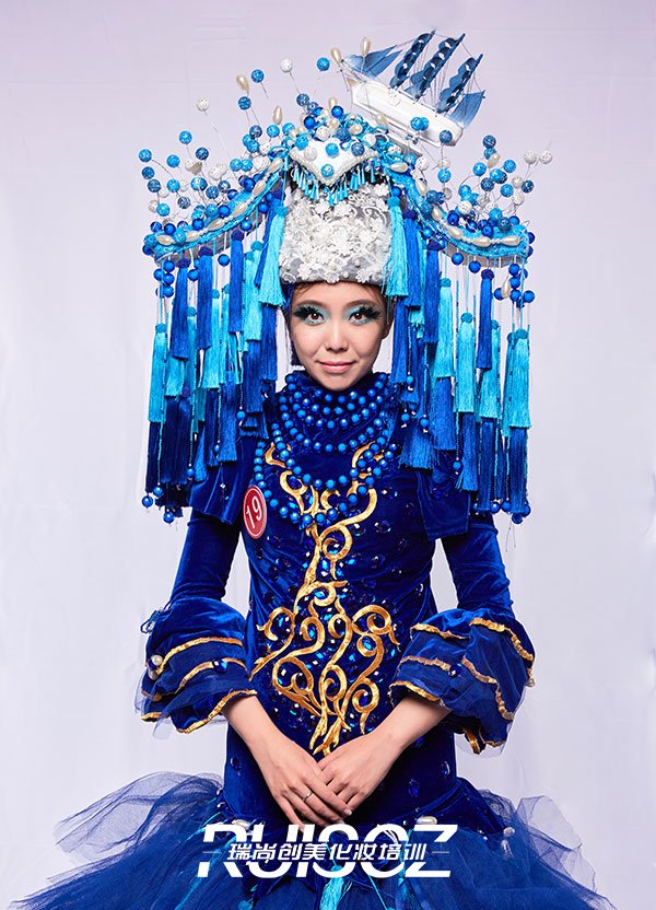 學彩妝