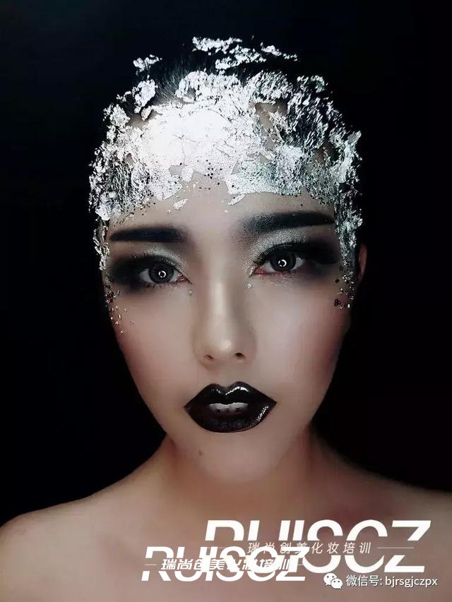 化身拜“金”Girl，體驗(yàn)酷炫金屬潮妝！