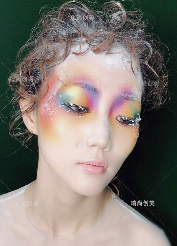 彩熏