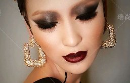  學(xué)彩妝好找工作嗎？工作選擇有哪些？