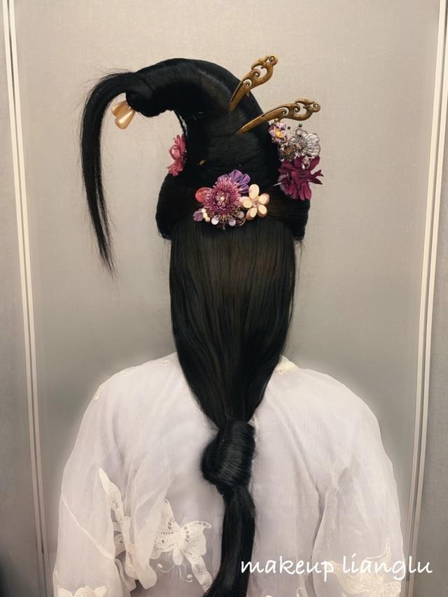 影視化妝師這條路，不止造型這么簡單！