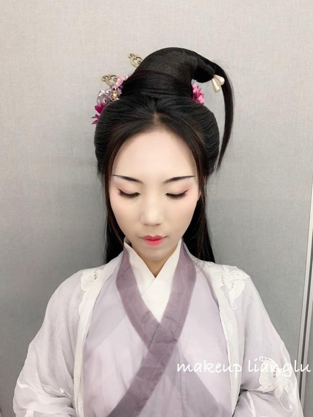 影視化妝師這條路，不止造型這么簡單！