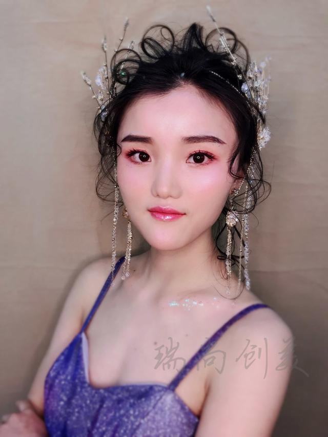 化妝師「入坑」指南！零基礎(chǔ)學(xué)化妝兩個月成果展示