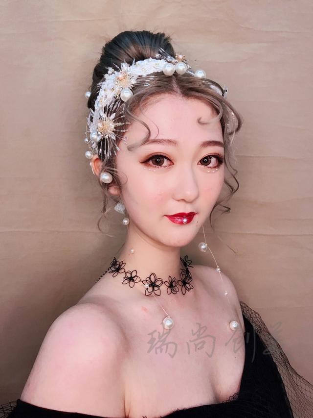 化妝師「入坑」指南！零基礎(chǔ)學(xué)化妝兩個月成果展示