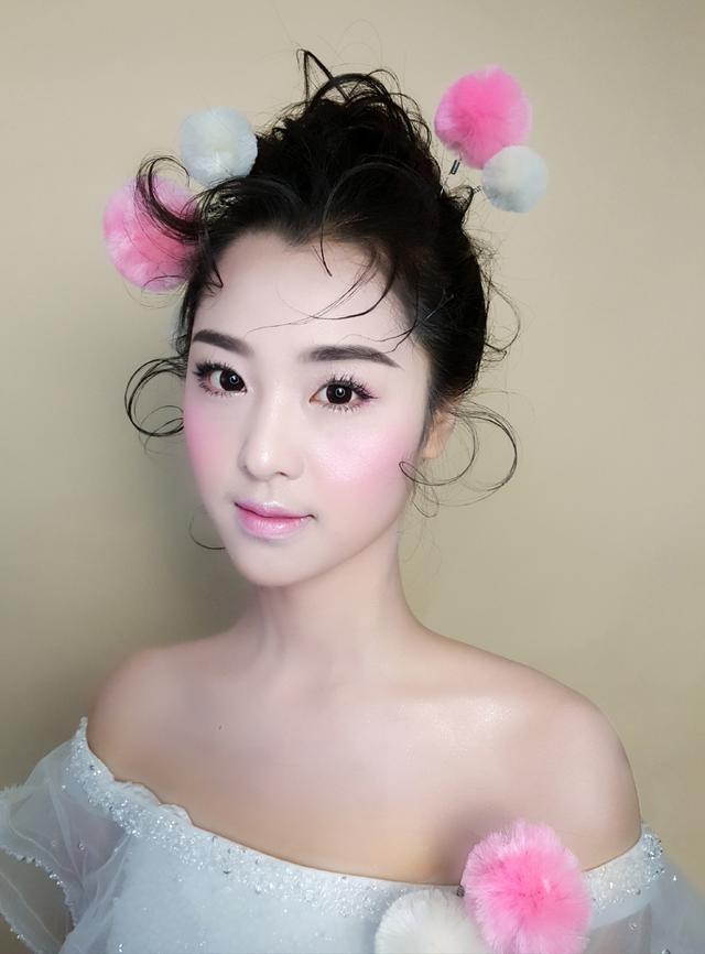 學(xué)好化妝有多重要？妝面里面見分曉！