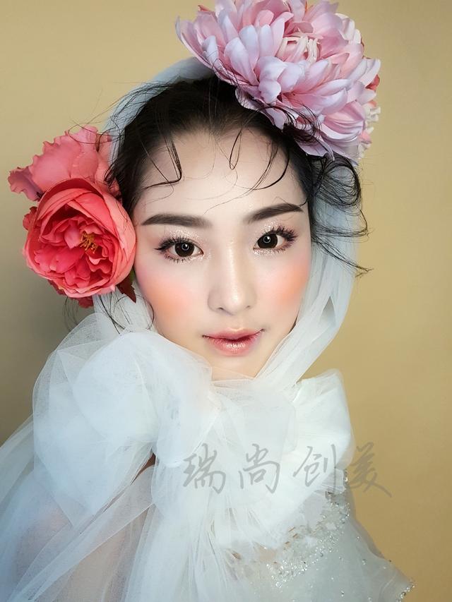 學(xué)好化妝有多重要？妝面里面見分曉！