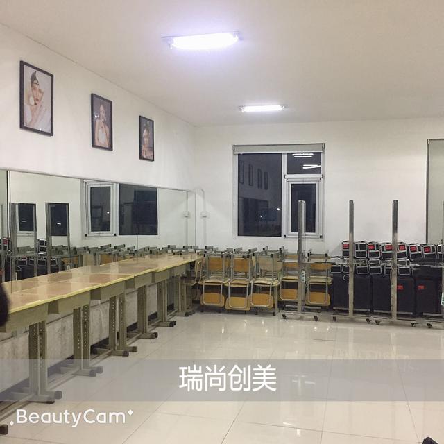 坐擁10萬(wàn)平的大學(xué)部，教學(xué)環(huán)境真的羨慕不來(lái)！