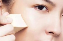 男的學(xué)彩妝怎么樣？有男的學(xué)彩妝嗎？