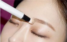 28歲學(xué)彩妝遲嗎？會不會有些遲？