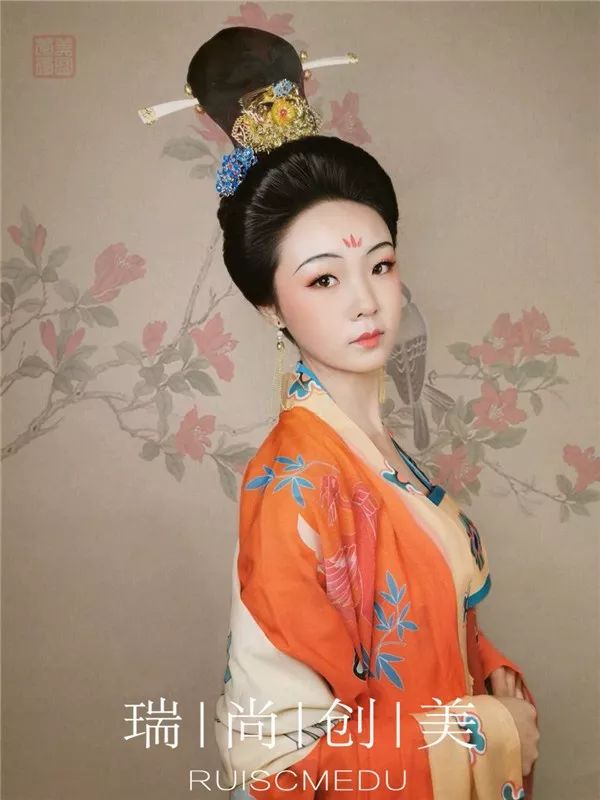 瑞尚創(chuàng)美朝陽(yáng)校區(qū)影樓班、時(shí)尚班、影視班考核