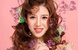 學(xué)化妝女生有前途嗎？女化妝師有哪些優(yōu)勢(shì)？